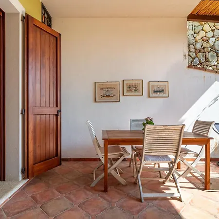 Ollastu Apartment Villasimius