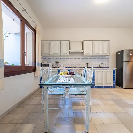 Apartment Ollastu Villasimius